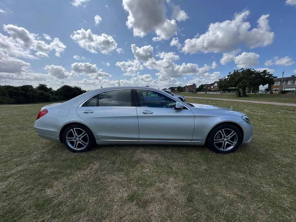 2015 Mercedes-Benz S-Class 3.0 S350Ld V6 SE Line G-Tronic+ in Silver — photo 2