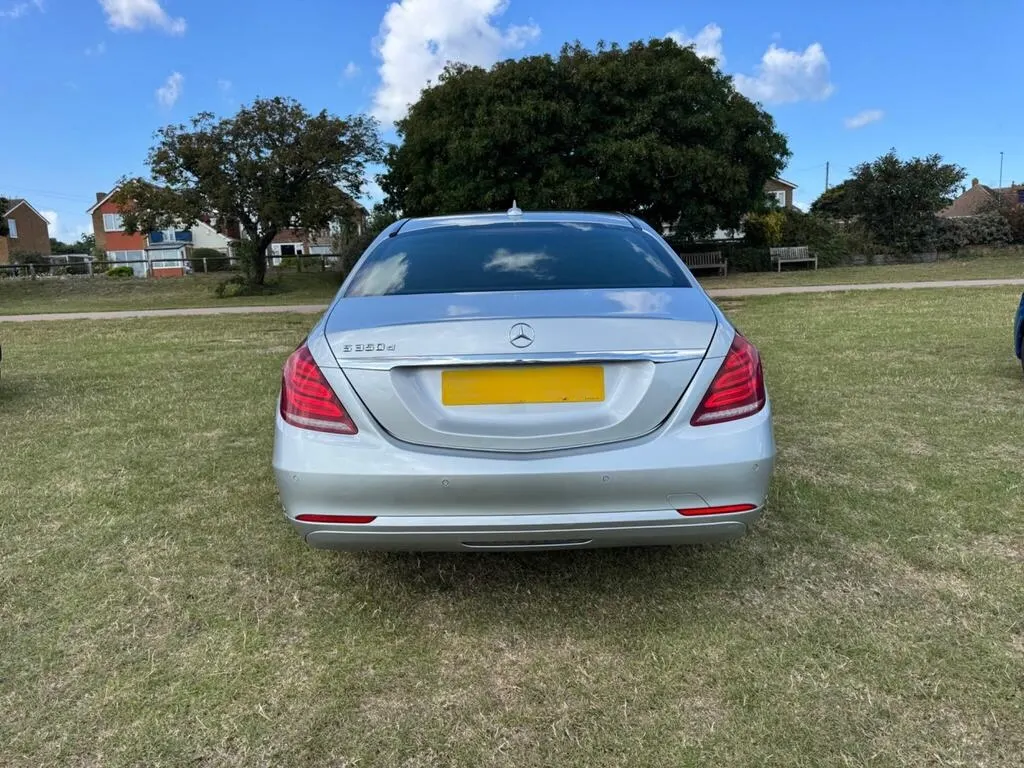 2015 Mercedes-Benz S-Class 3.0 S350Ld V6 SE Line G-Tronic+ in Silver — photo 3